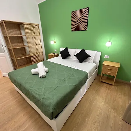 San Peter Lory's Aparts Apartmán *