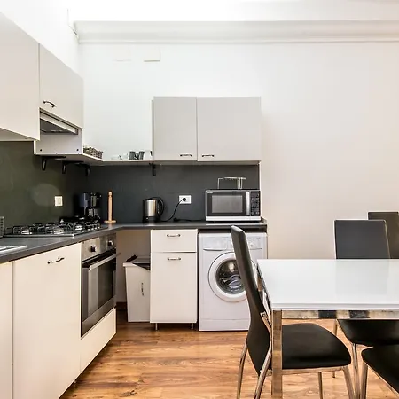 San Peter Lory's Aparts Apartmán Řím