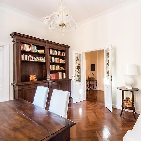 San Peter Lory's Aparts Apartmán Řím