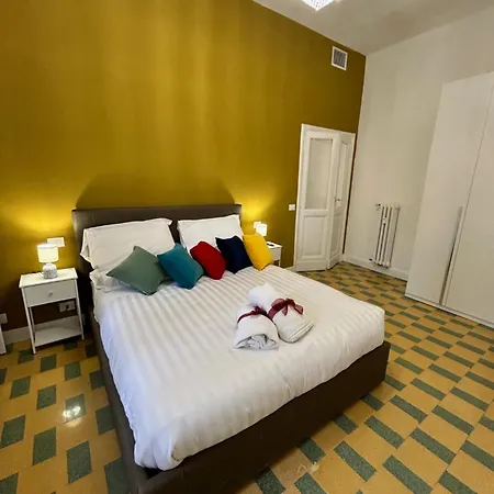 San Peter Lory's Aparts *