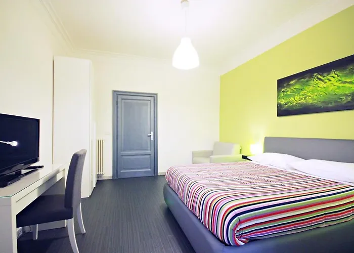 San Peter Lory's Aparts *