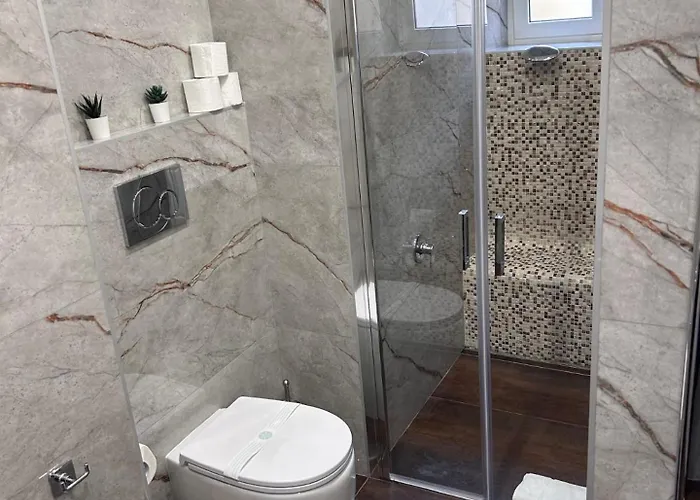 San Peter Lory's Aparts